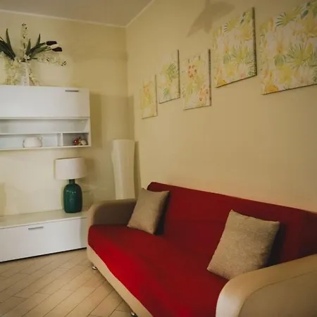 Sea La Vie Pp Apartment